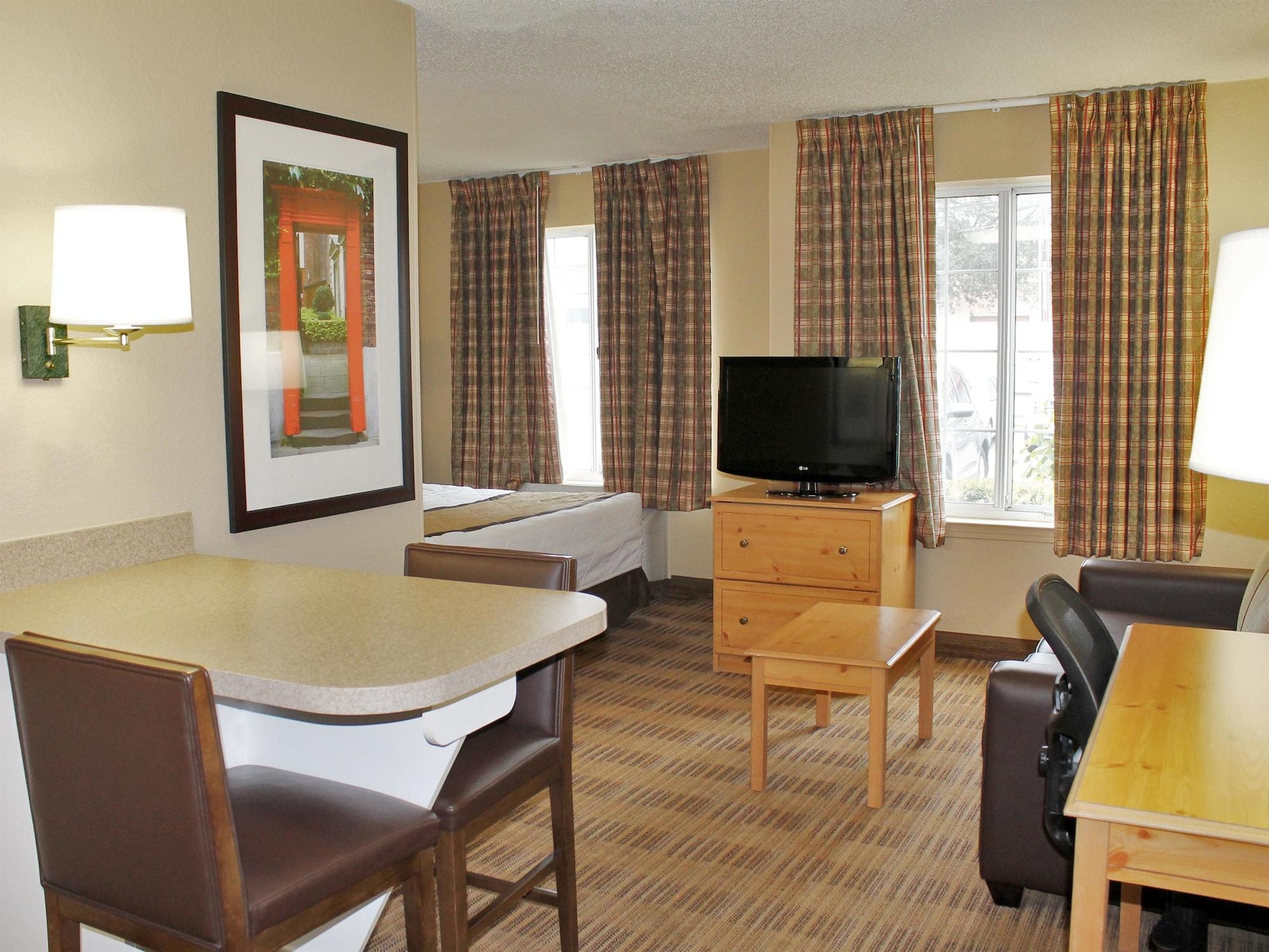 Extended Stay America Suites - Boston - Waltham - 52 4Th Ave Dış mekan fotoğraf