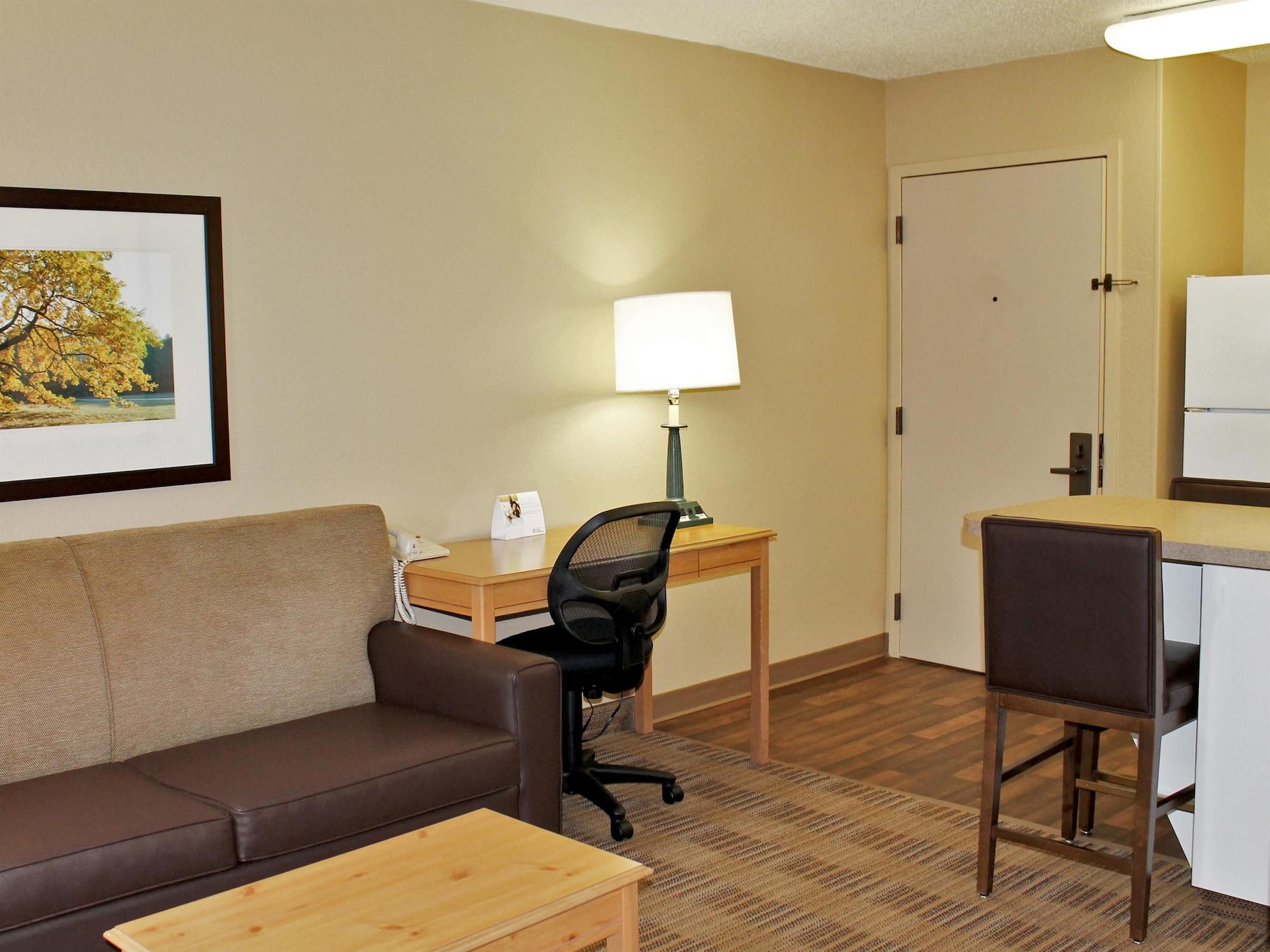 Extended Stay America Suites - Boston - Waltham - 52 4Th Ave Dış mekan fotoğraf