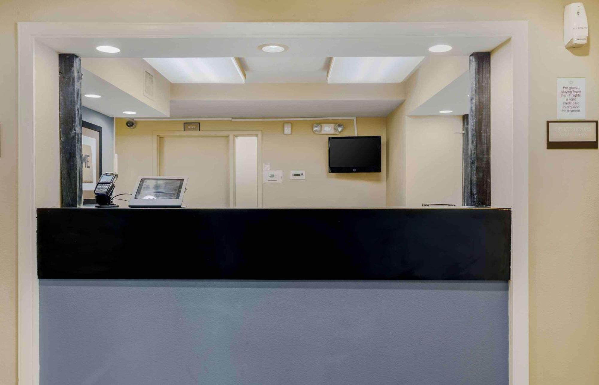 Extended Stay America Suites - Boston - Waltham - 52 4Th Ave Dış mekan fotoğraf