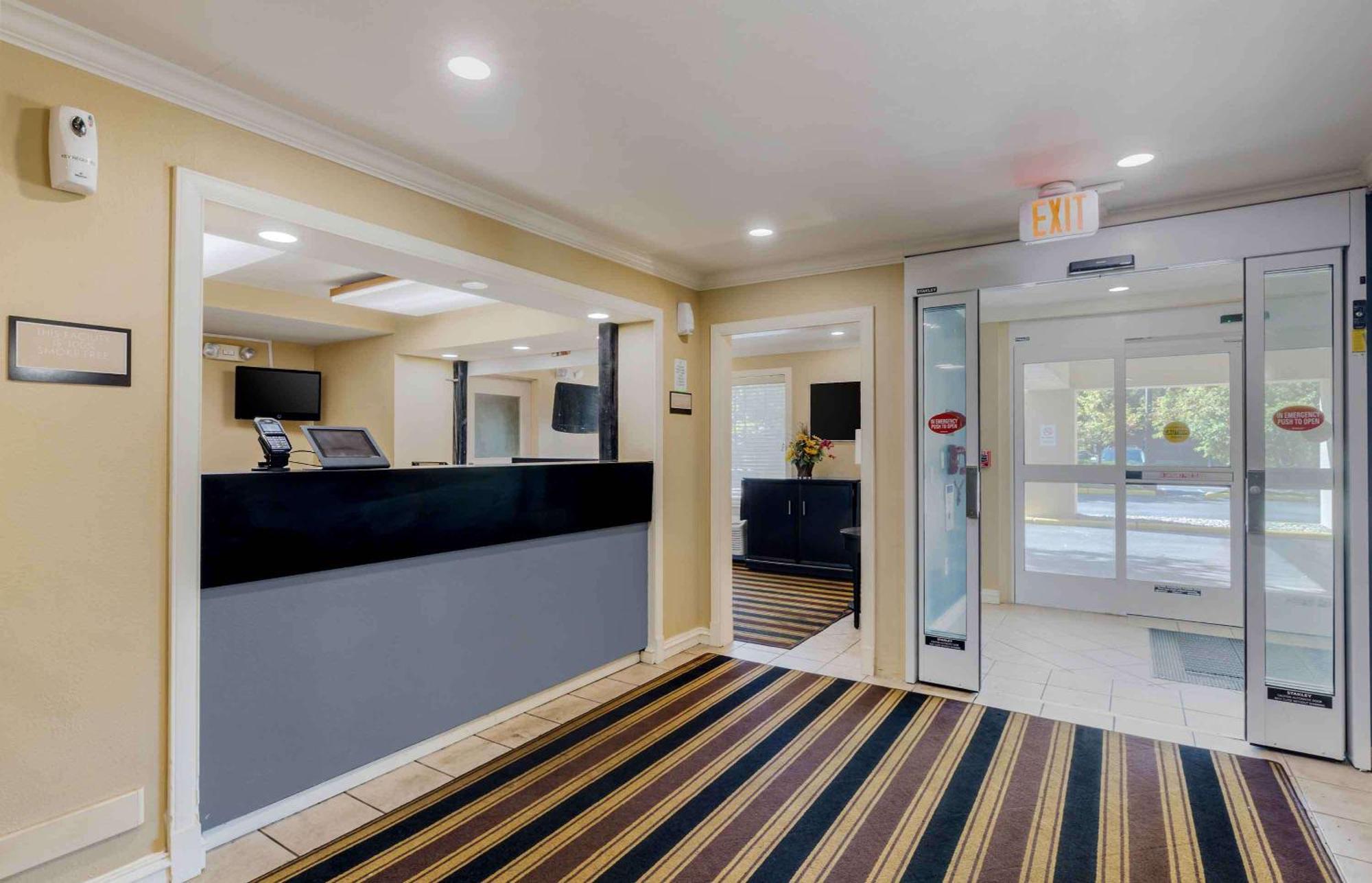 Extended Stay America Suites - Boston - Waltham - 52 4Th Ave Dış mekan fotoğraf