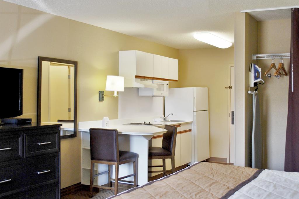 Extended Stay America Suites - Boston - Waltham - 52 4Th Ave Dış mekan fotoğraf